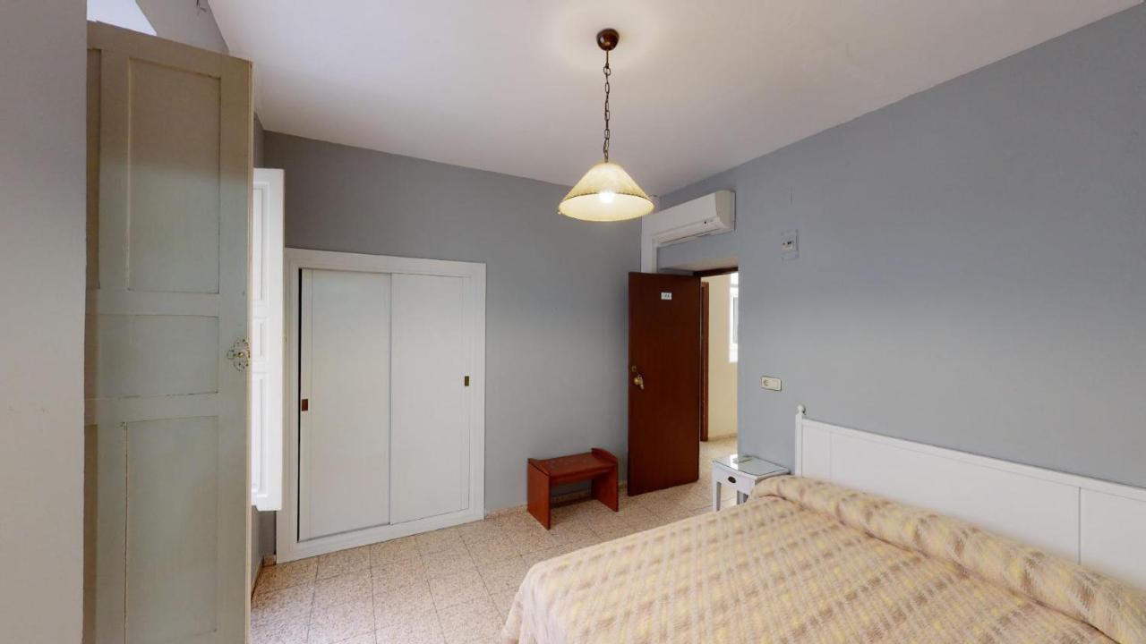 Pension Gala Seville Ngoại thất bức ảnh